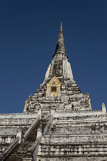 Wat Phu Khao Thong-010